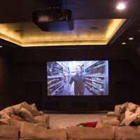 This is the same theater from a different angle. Quite comfortable and entertaining at the same time, don't you think?